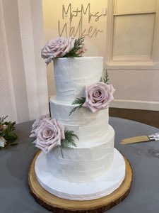 Weddings custom cake