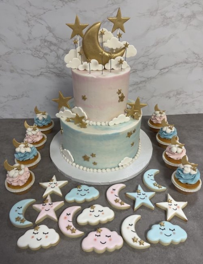 Baby shower cake